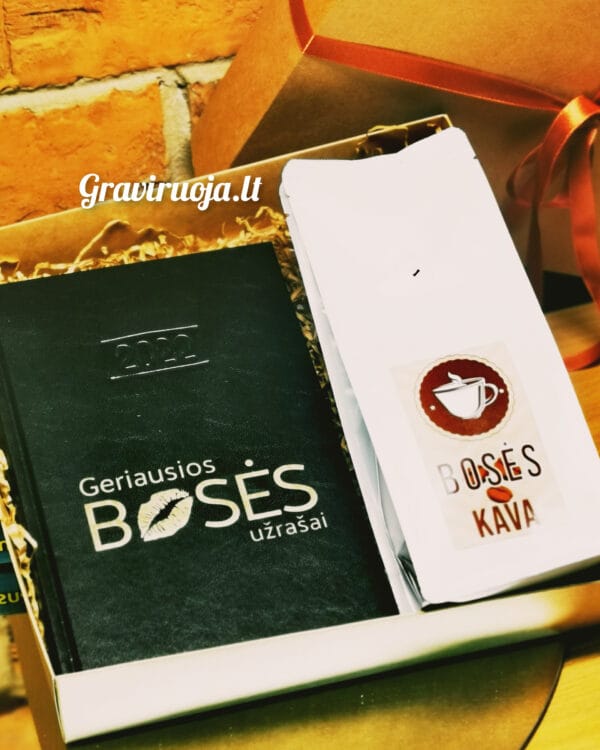 Dovanų rinkinys boso dienos proga "Bosės knyga su kava"